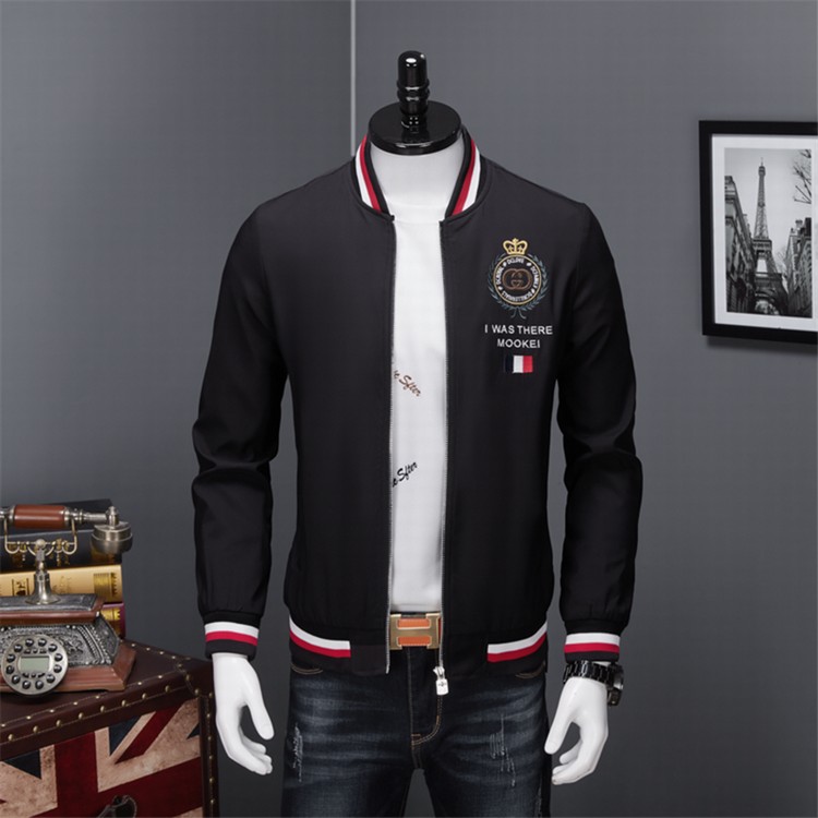 Gucci Men's Outwear 143